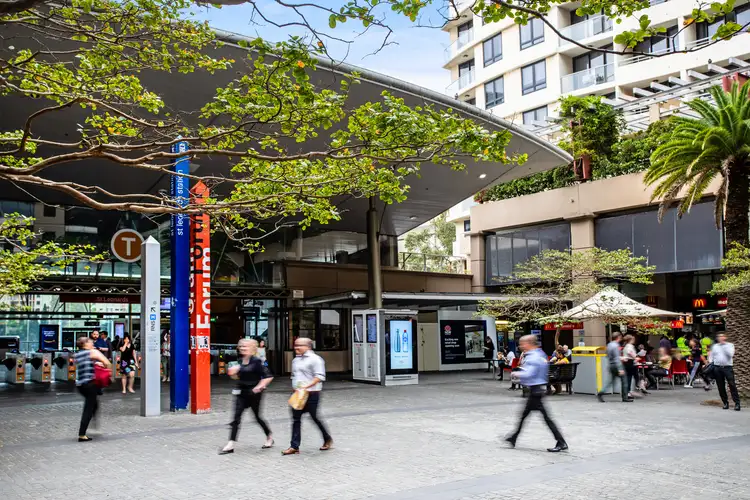 Sixth view of Homely apartment listing, 2/545-553 Pacific Highway, St Leonards NSW 2065