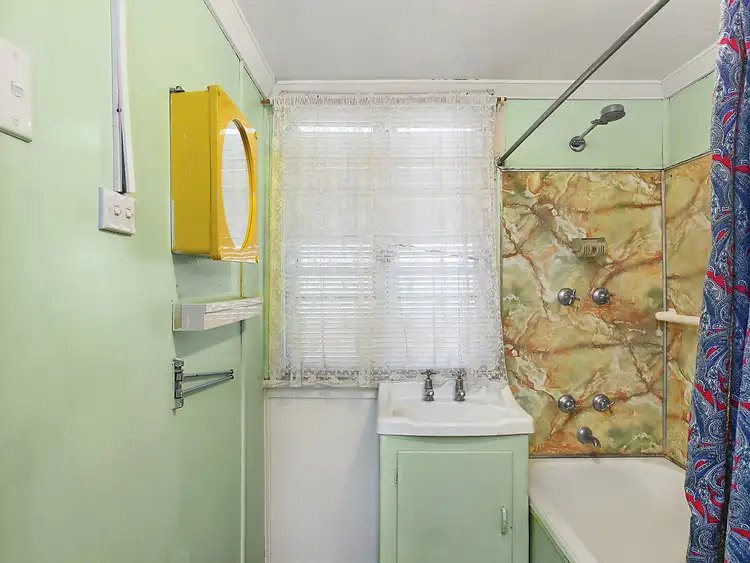 Second view of Homely house listing, 8 O'Connell Street, Depot Hill QLD 4700