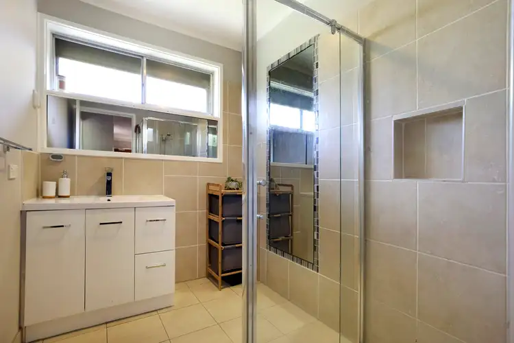 Sixth view of Homely house listing, 11 Kirwan Avenue, Lalor VIC 3075