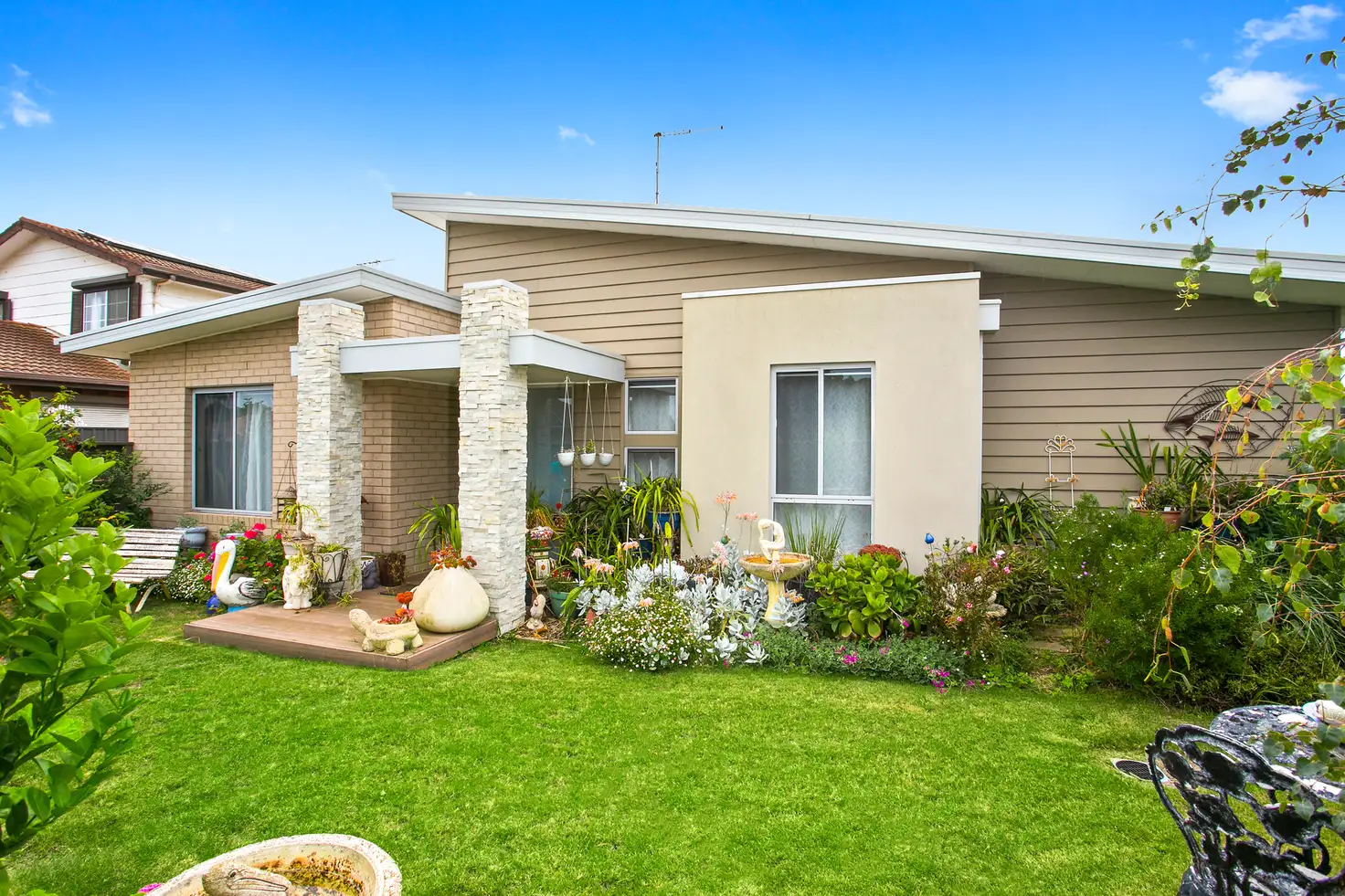 Main view of Homely townhouse listing, 1/1323 Murradoc Road, St Leonards VIC 3223