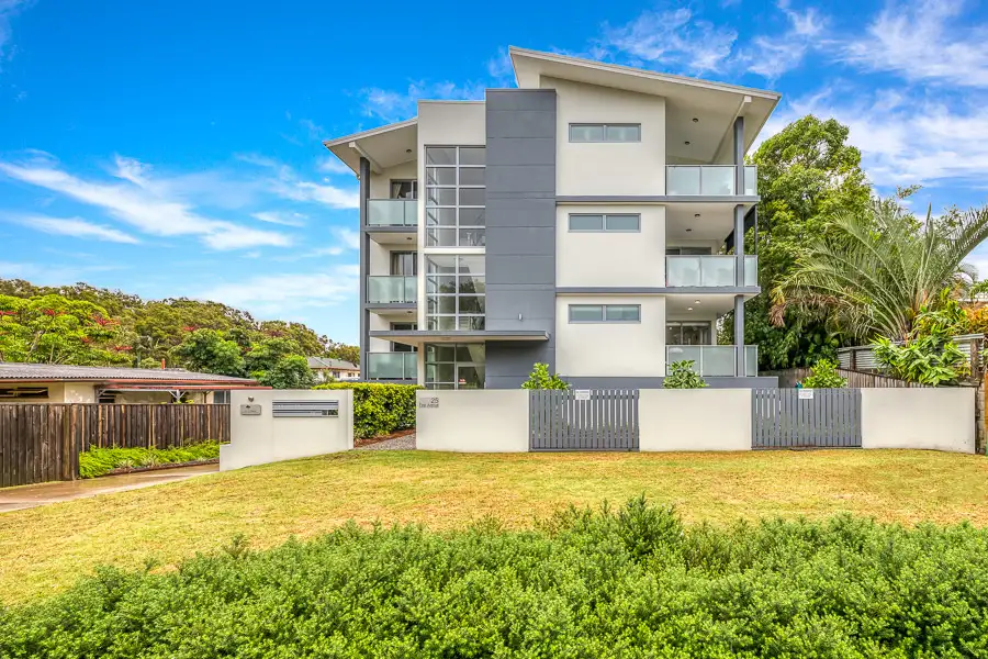 Main view of Homely unit listing, 2/25 First Avenue, Woorim QLD 4507