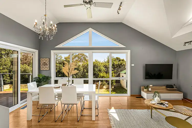 Second view of Homely house listing, 10 Huon Grove, Ashburton VIC 3147