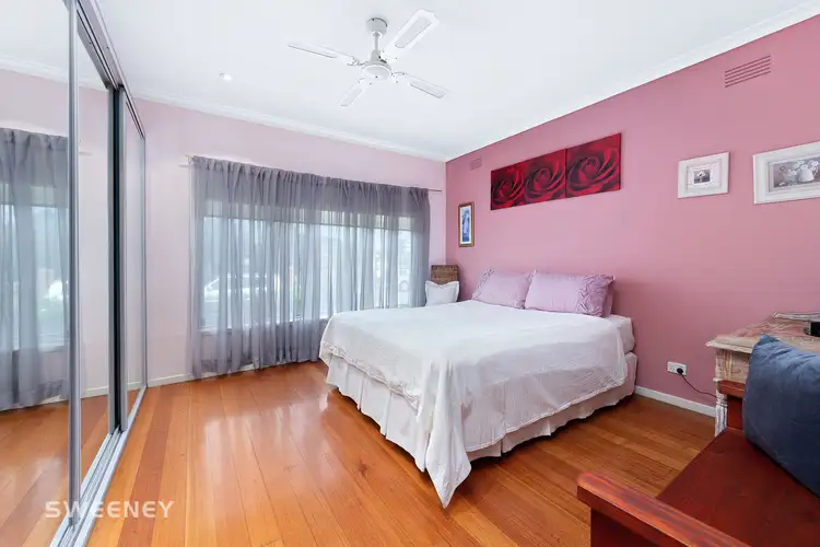 Sixth view of Homely house listing, 9 Chestnut Drive, St Albans VIC 3021