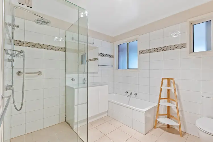 Fifth view of Homely house listing, 22 Holmes Road, North Bendigo VIC 3550