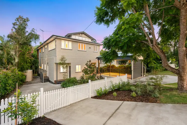 2 Glen Street, Coorparoo QLD 4151