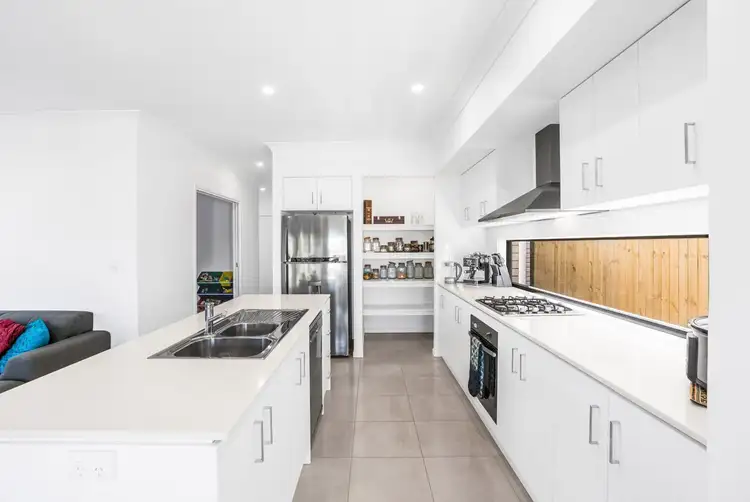 46 Haig Street, Wynnum West QLD 4178