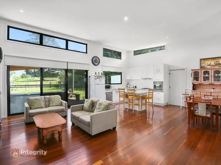 95 Watsons Road, Kinglake West VIC 3757
