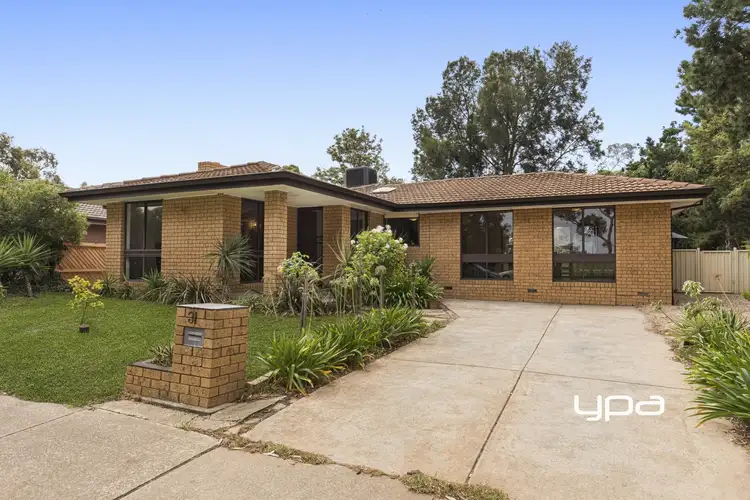31 Carnoustie Drive, Sunbury VIC 3429