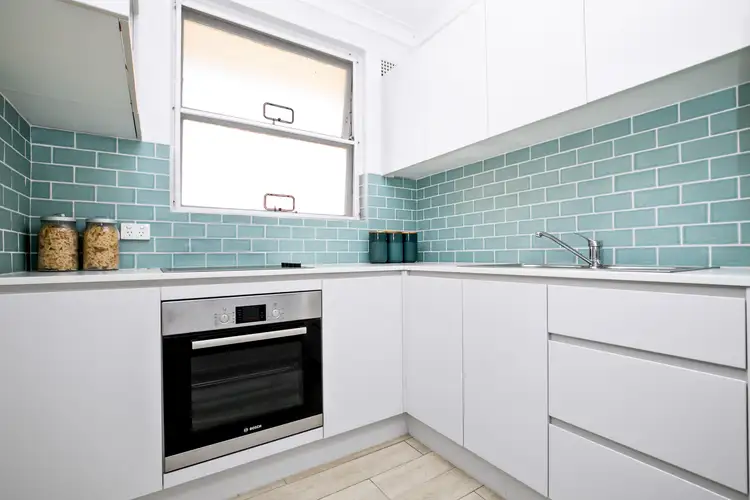 Second view of Homely unit listing, 5/7 Grafton Crescent, Dee Why NSW 2099