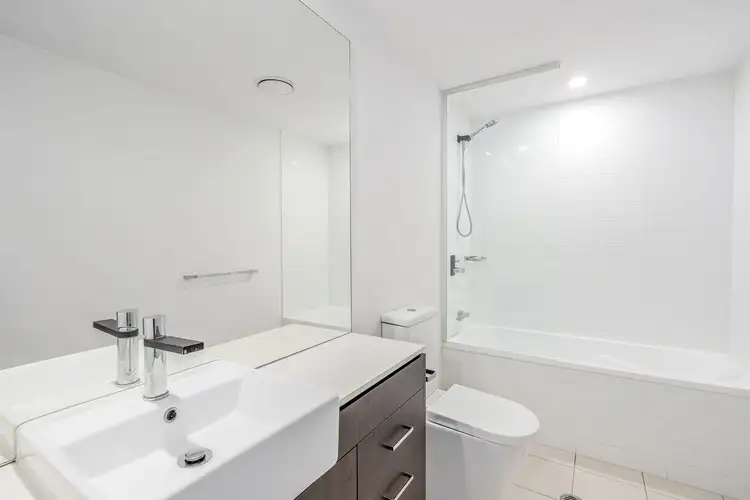 Sixth view of Homely unit listing, 4402/25 East Quays Drive, Biggera Waters QLD 4216
