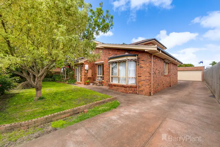 8 Grange Court, Koo Wee Rup VIC 3981