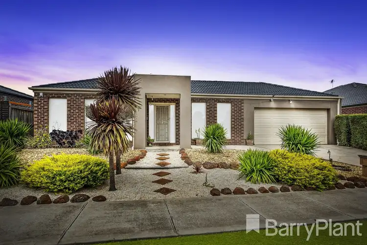 28 Arnolds Creek Boulevard, Harkness VIC 3337