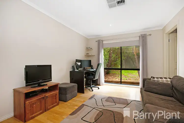 Fifth view of Homely house listing, 17 Luxor Close, South Morang VIC 3752
