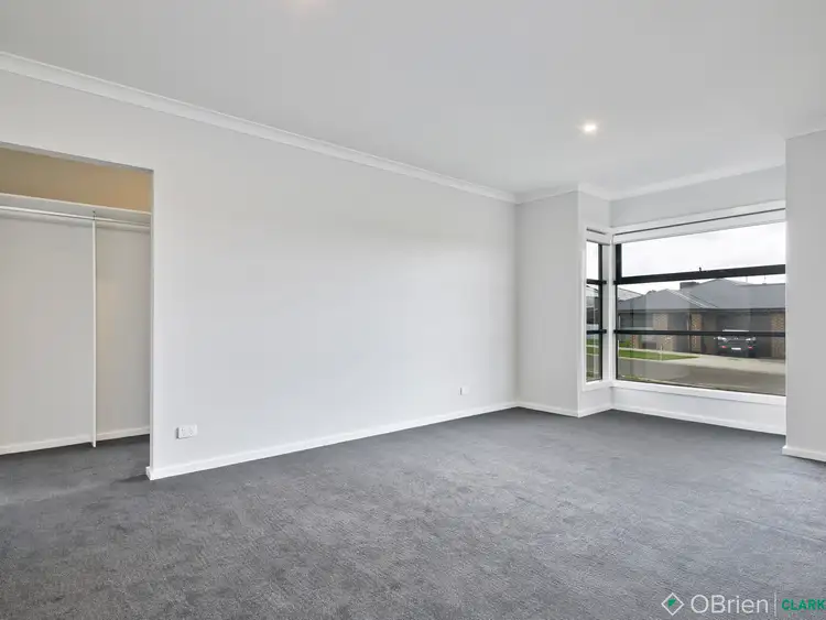 Fifth view of Homely house listing, 5 Pandanus Court, Warragul VIC 3820