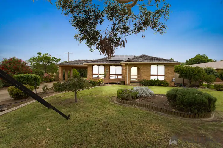29 Margaret Drive, Bacchus Marsh VIC 3340