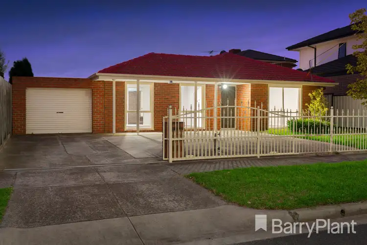 35 Sunnyvale Crescent, Keysborough VIC 3173