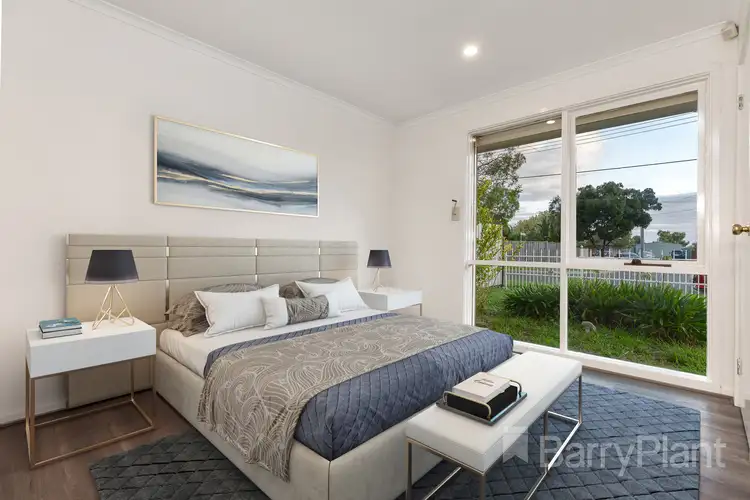 Third view of Homely house listing, 35 Sunnyvale Crescent, Keysborough VIC 3173