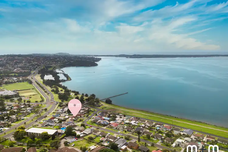 8 Southampton Street, Berkeley NSW 2506