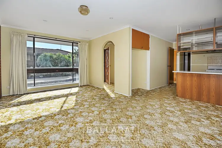 Third view of Homely unit listing, 2/6 Rinford Street, Maryborough VIC 3465