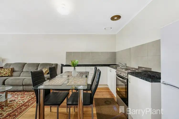 5/12 Manly Street, Werribee VIC 3030