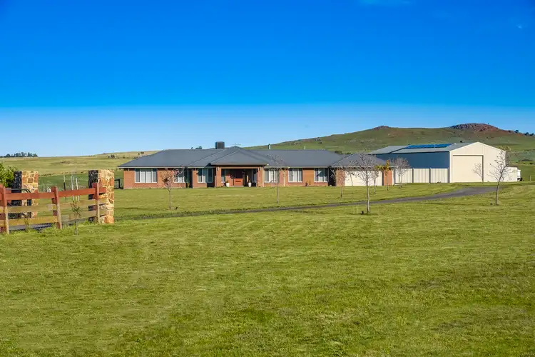 165 Murray Road, Gisborne VIC 3437