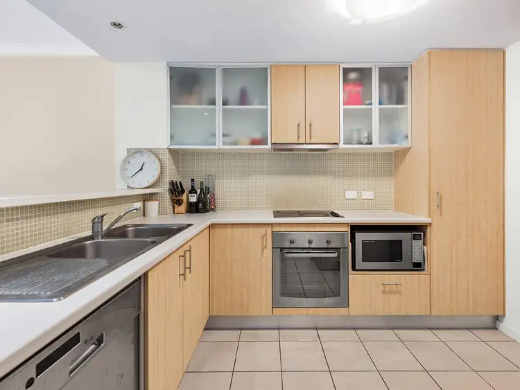 Fifth view of Homely unit listing, 31/38 Brougham Street, Fairfield QLD 4103