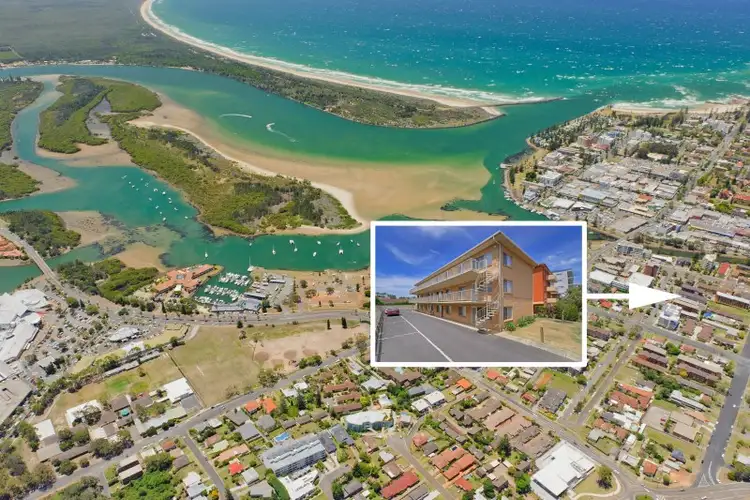 2/8 Waugh Street, Port Macquarie NSW 2444