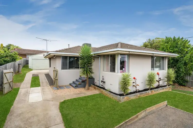 11 Portsmouth Crescent, Grovedale VIC 3216