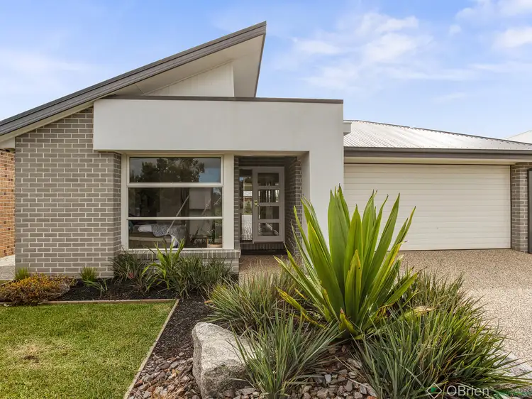 4 Kembla Road, Cowes VIC 3922