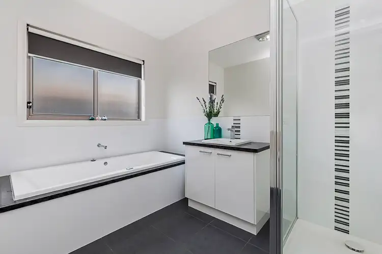 Fifth view of Homely house listing, 2 Neptune Avenue, Portland VIC 3305