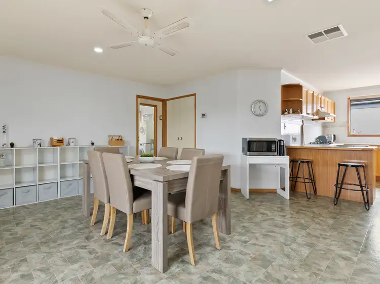 Fourth view of Homely house listing, 3 Leigh Drive, Pakenham VIC 3810