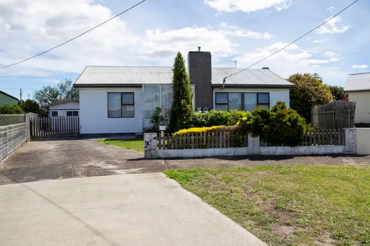4 Tasman Place, Devonport TAS 7310