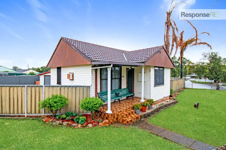 48 Nauru Crescent, Lethbridge Park NSW 2770