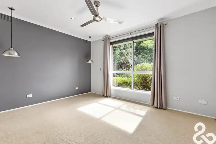 Fifth view of Homely house listing, 25 Mindoro Crescent, Lalor VIC 3075