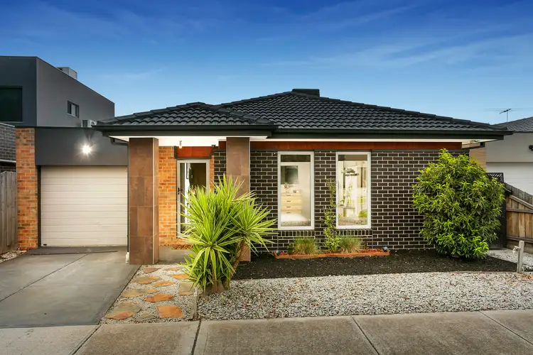 19 Monarma Walk, Kealba VIC 3021