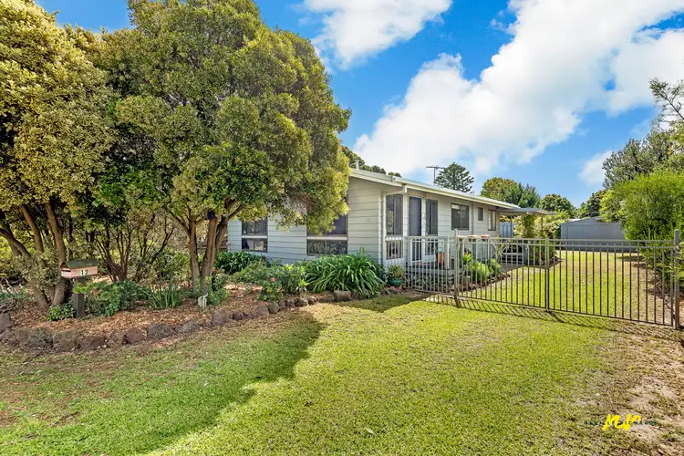12 Monaco Avenue, St Leonards VIC 3223