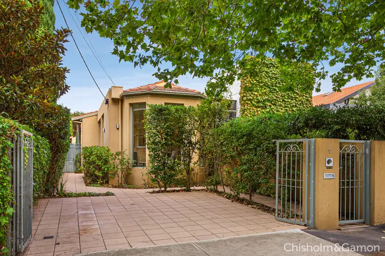 7 Normandy Road, Elwood VIC 3184