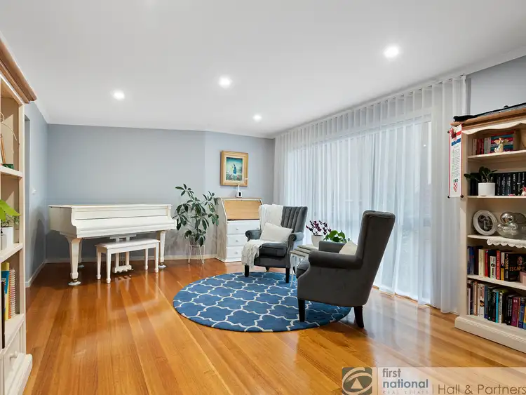 6 Conran Avenue, Endeavour Hills VIC 3802