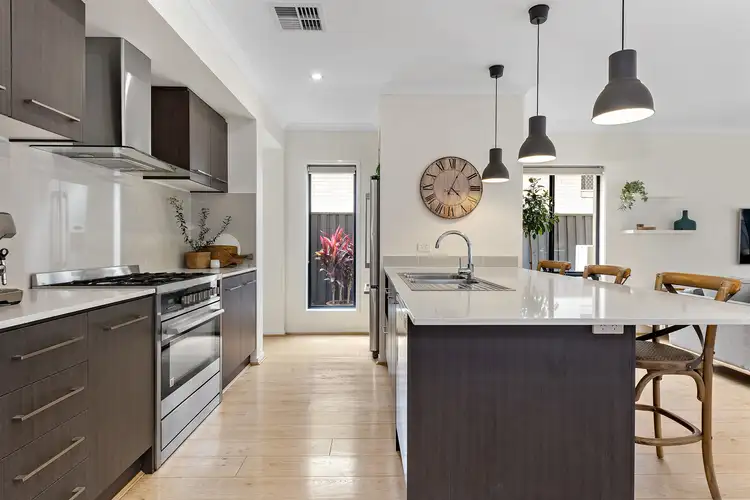 Fifth view of Homely house listing, 84 Oak Place, Mackenzie QLD 4156