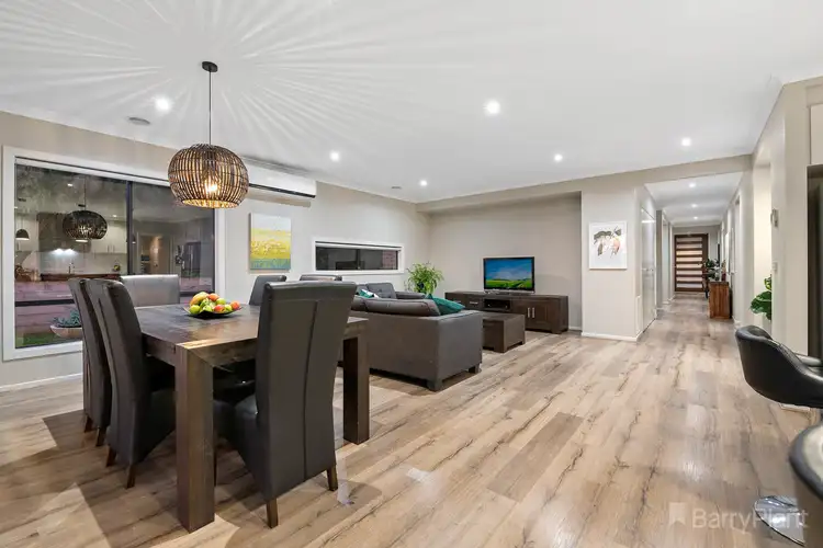 Fifth view of Homely house listing, 24 Mayfair Drive, Drouin VIC 3818