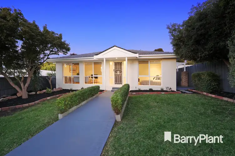 1/16 Mantung Crescent, Rowville VIC 3178