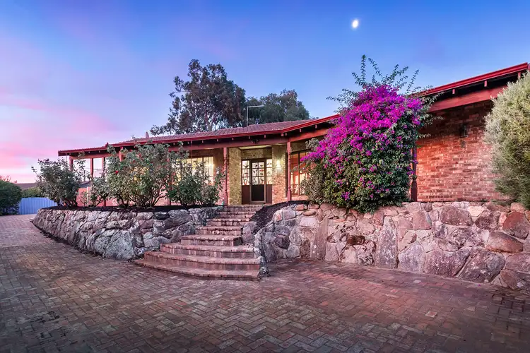 8 Arran Court, Warwick WA 6024