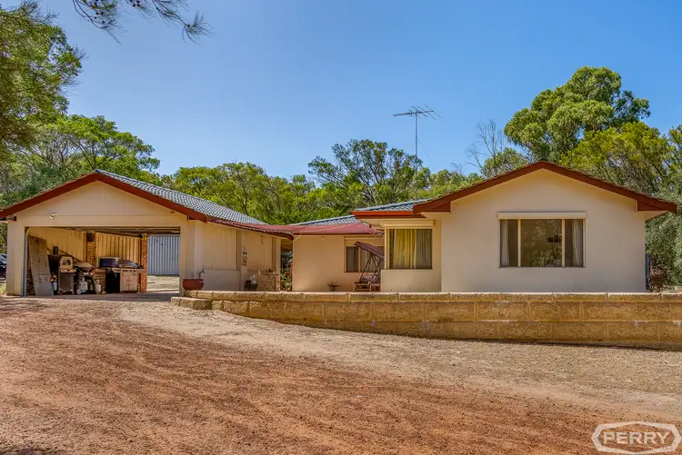 283 Tuart Grove Avenue, Lake Clifton WA 6215