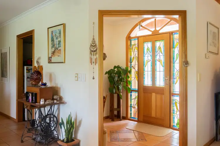 Second view of Homely house listing, 5 Hunt Drive, Robinvale VIC 3549