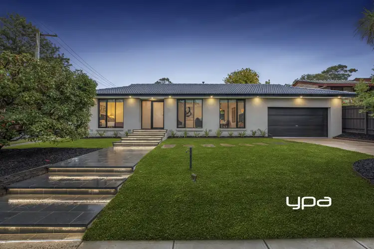 12 Gilchrist Crescent, Sunbury VIC 3429