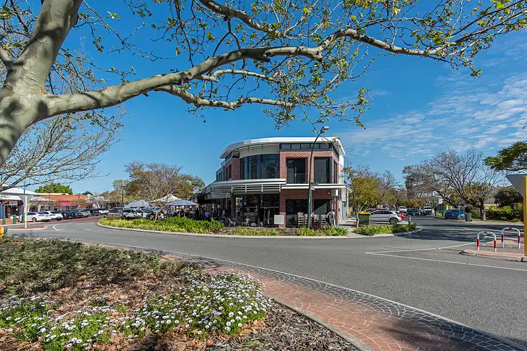 Fourth view of Homely townhouse listing, 4/5 MacLeod Road, Applecross WA 6153