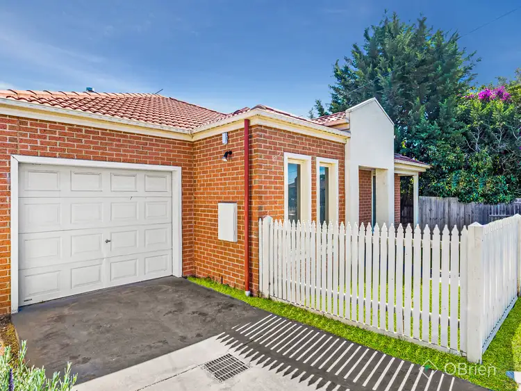 1A Vivienne Street, Seaford VIC 3198