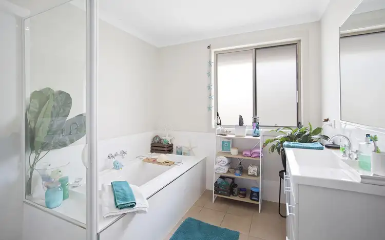 Sixth view of Homely house listing, 5 Creswell Street, Wadalba NSW 2259