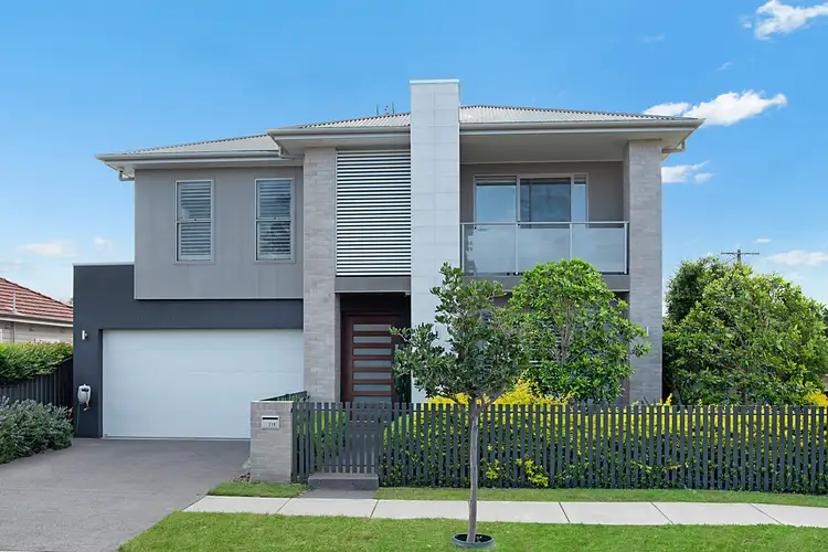 220 Beaumont Street, Hamilton South NSW 2303