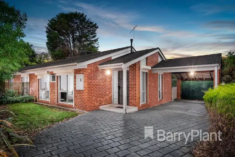 3 Dalbury Place, Mill Park VIC 3082